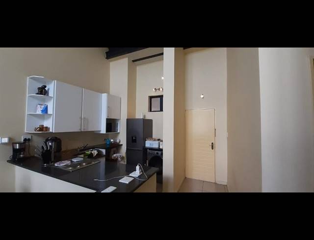 2 BEDROOM APARTMENT FOR SALE IN ROOIHUISKRAAL NORTH